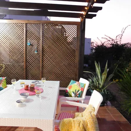 B7 - Ground Floor Apt 2, Sunflower Garden Apartment, Crystal Bay Marina 公寓 Agios Nikolaos (Famagusta)